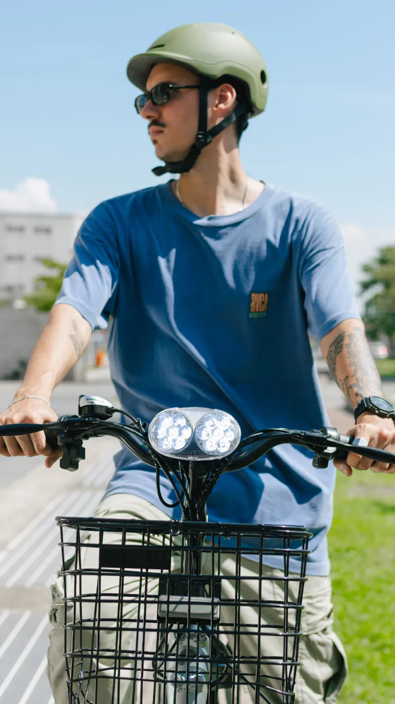 Ebike L+ Person